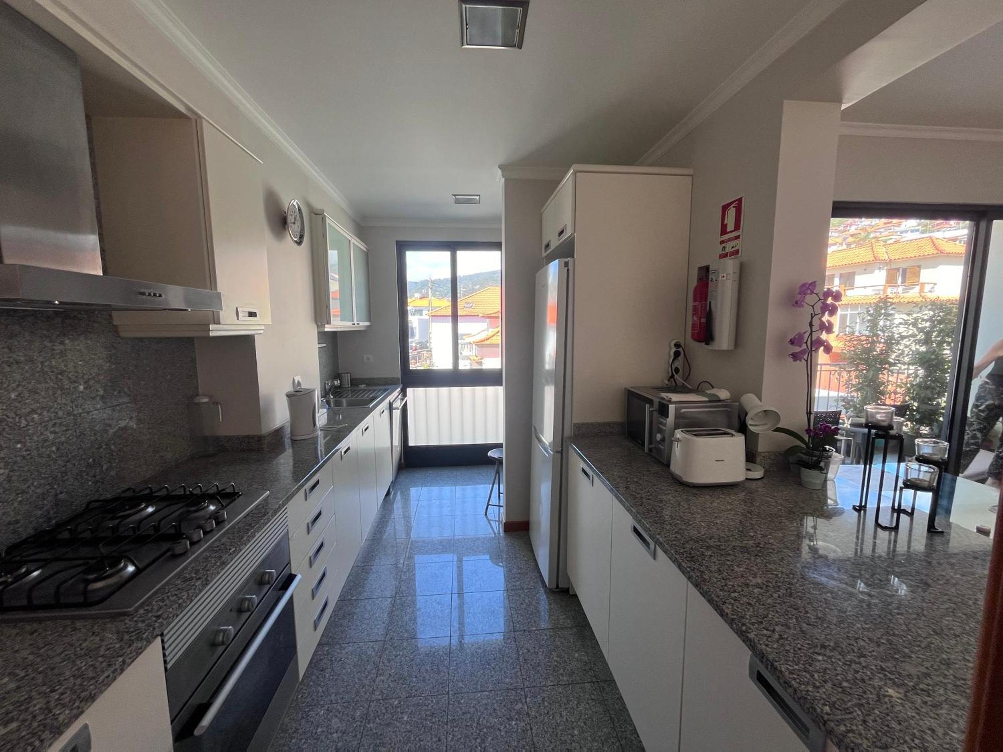 Apartment Machico Near The Beach Esterno foto