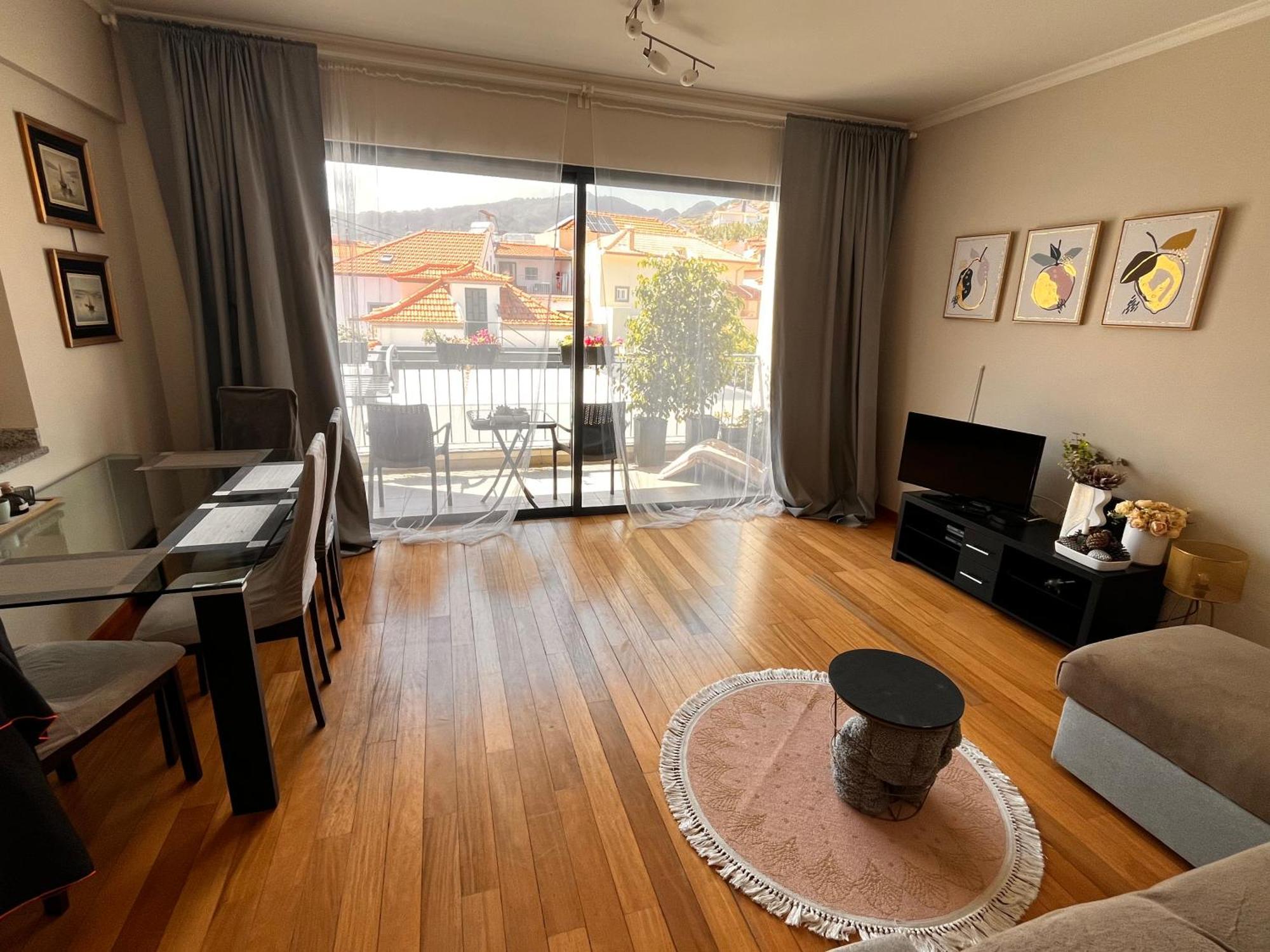 Apartment Machico Near The Beach Esterno foto